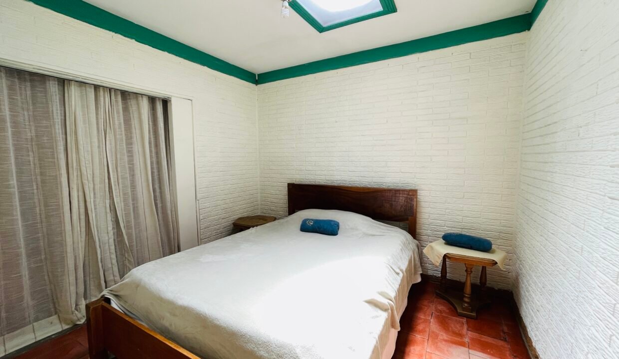 36AF23E0-A33F-488C-91B1-2D1C98D77BD3