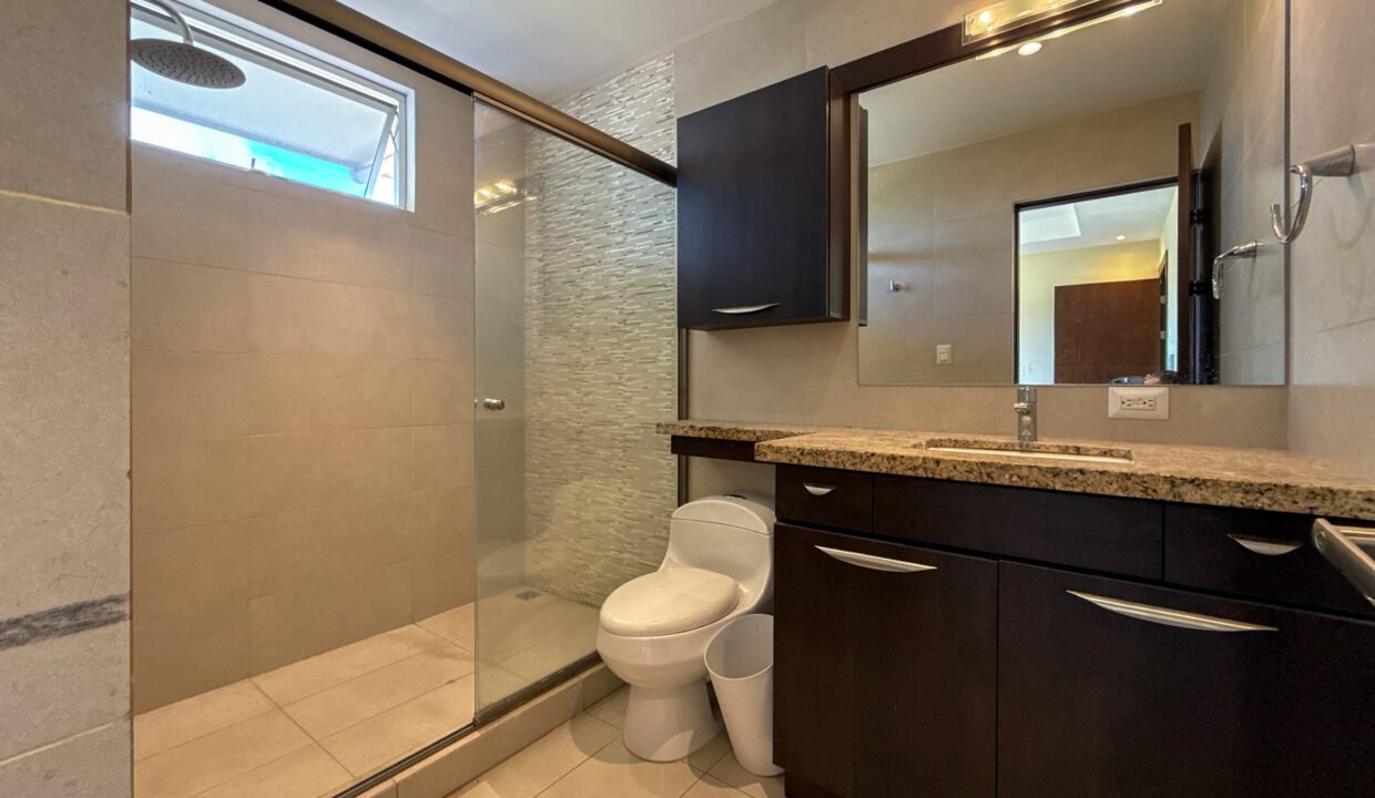 DJI_20250812_081058_435