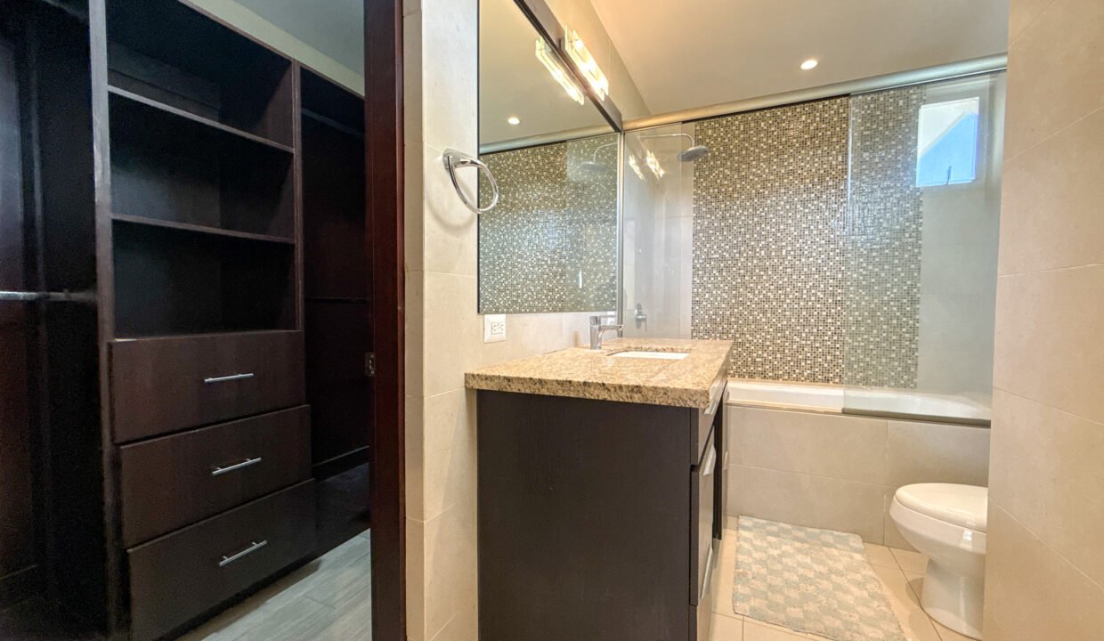 DJI_20250812_081212_987