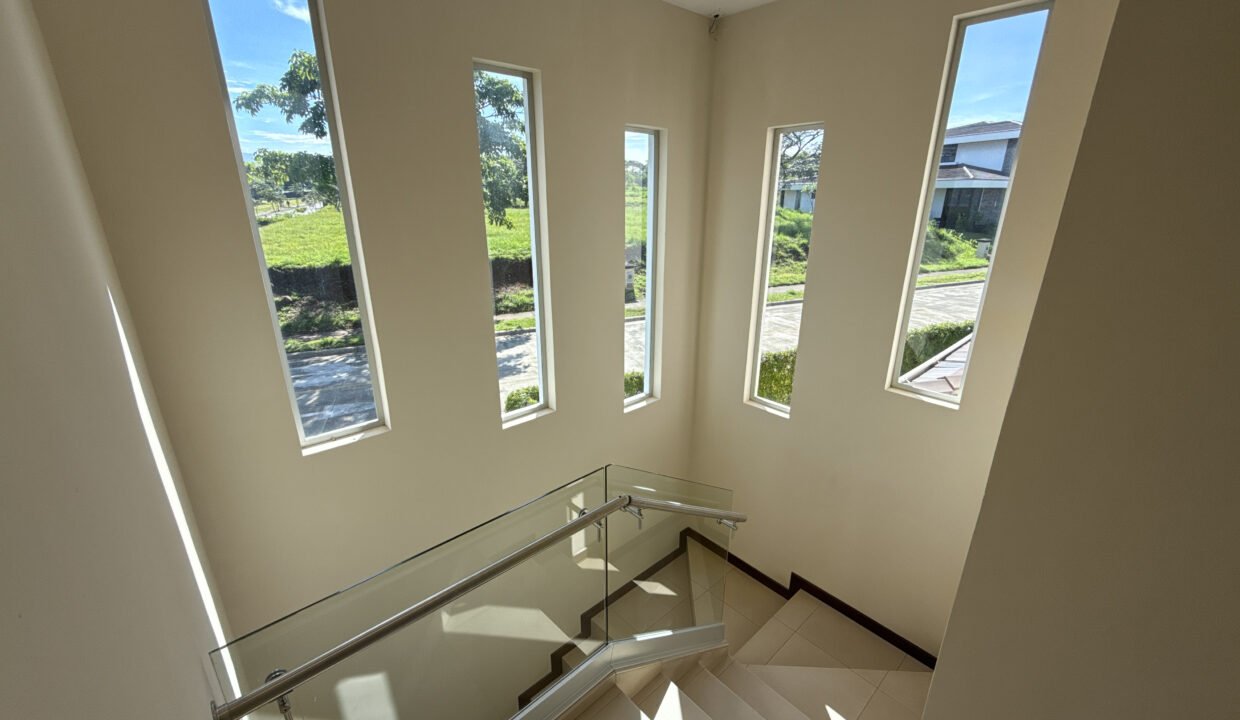 DJI_20250812_081729_282