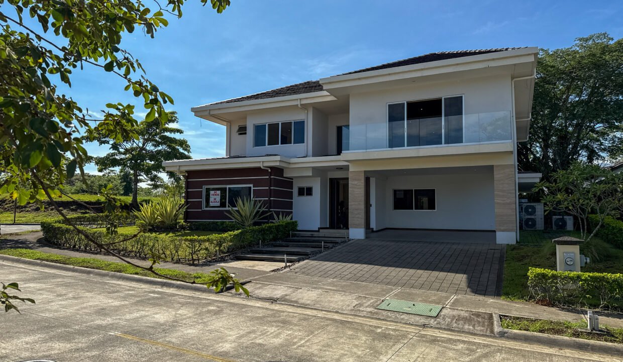 DJI_20250812_082407_609