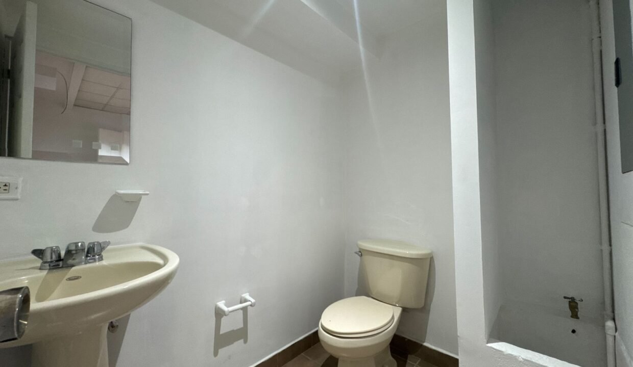 WhatsApp Image 2024-11-21 at 14.32.35