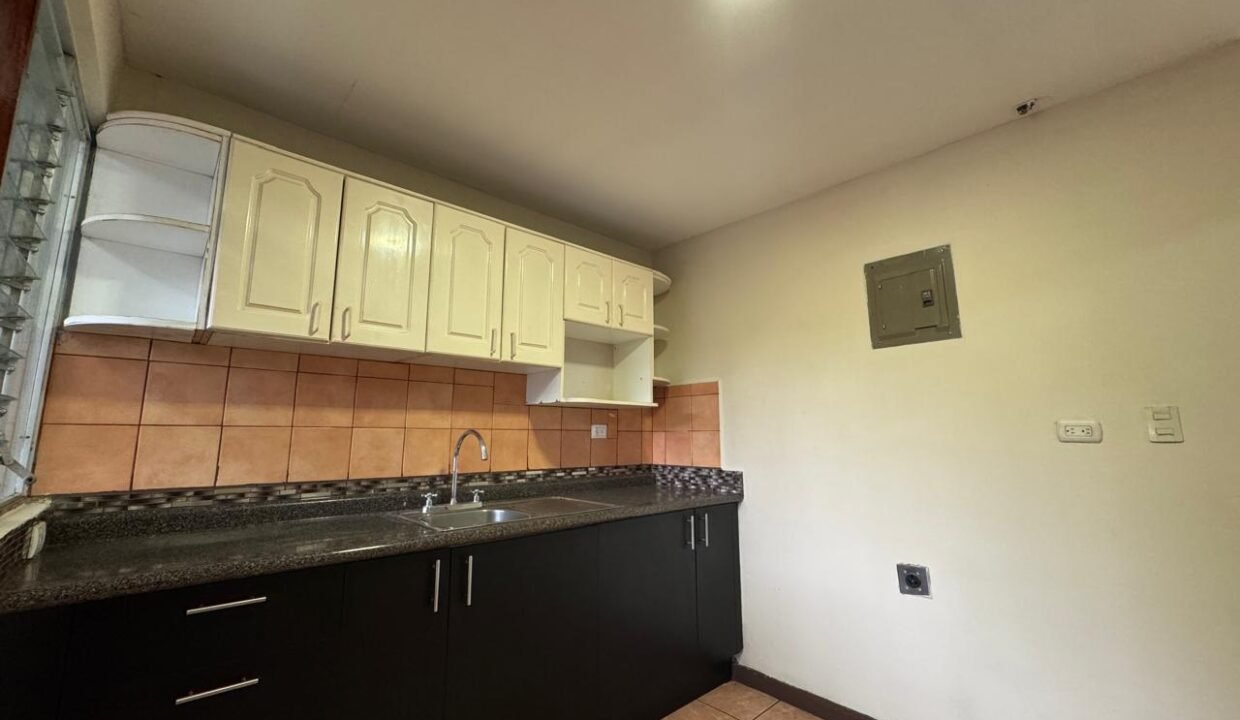 WhatsApp Image 2025-04-23 at 08.29.50 (2)