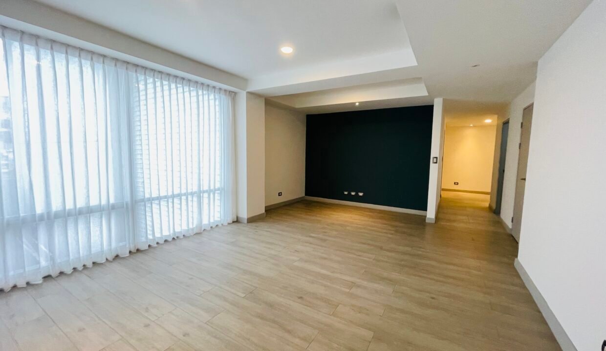 8029BA06-7103-4503-B404-973F88158F1F