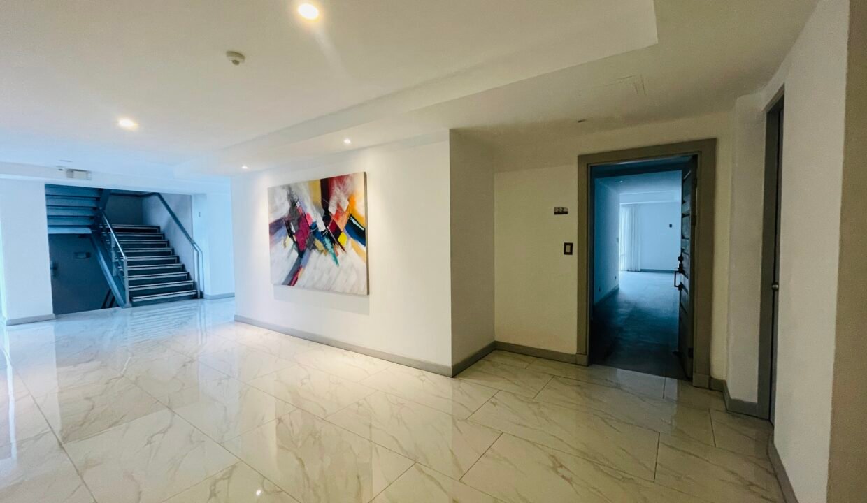 99BF3FAD-68CB-4D15-B38A-39C669CDEAAB