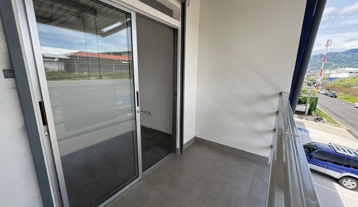 WhatsApp Image 2025-05-30 at 11.28.39 (11)