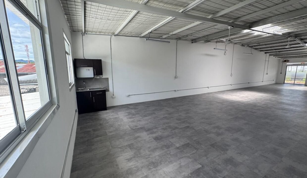 WhatsApp Image 2025-05-30 at 11.28.39 (5)