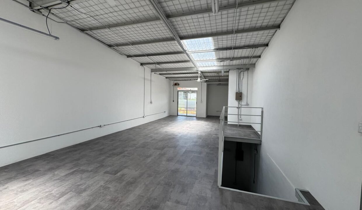 WhatsApp Image 2025-05-30 at 11.28.39 (7)