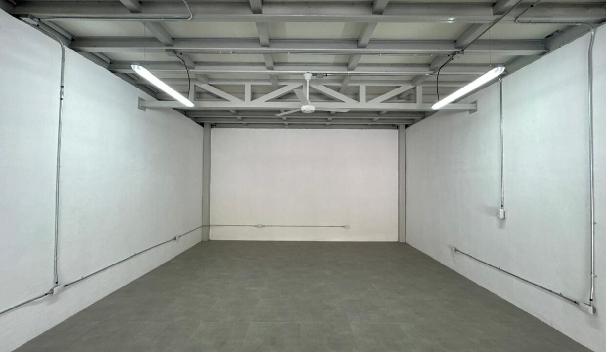 WhatsApp Image 2025-05-30 at 11.28.40 (6)