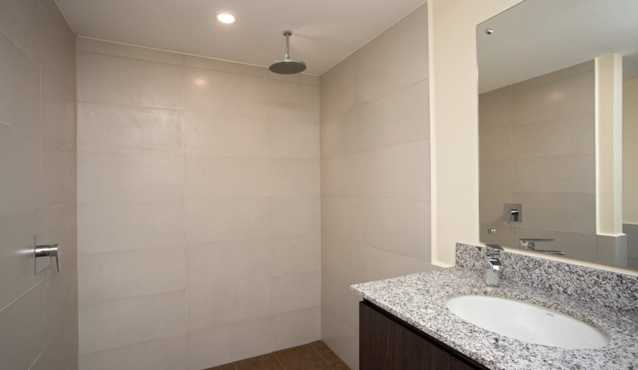 WhatsApp Image 2025-08-26 at 17.54.24 (6)