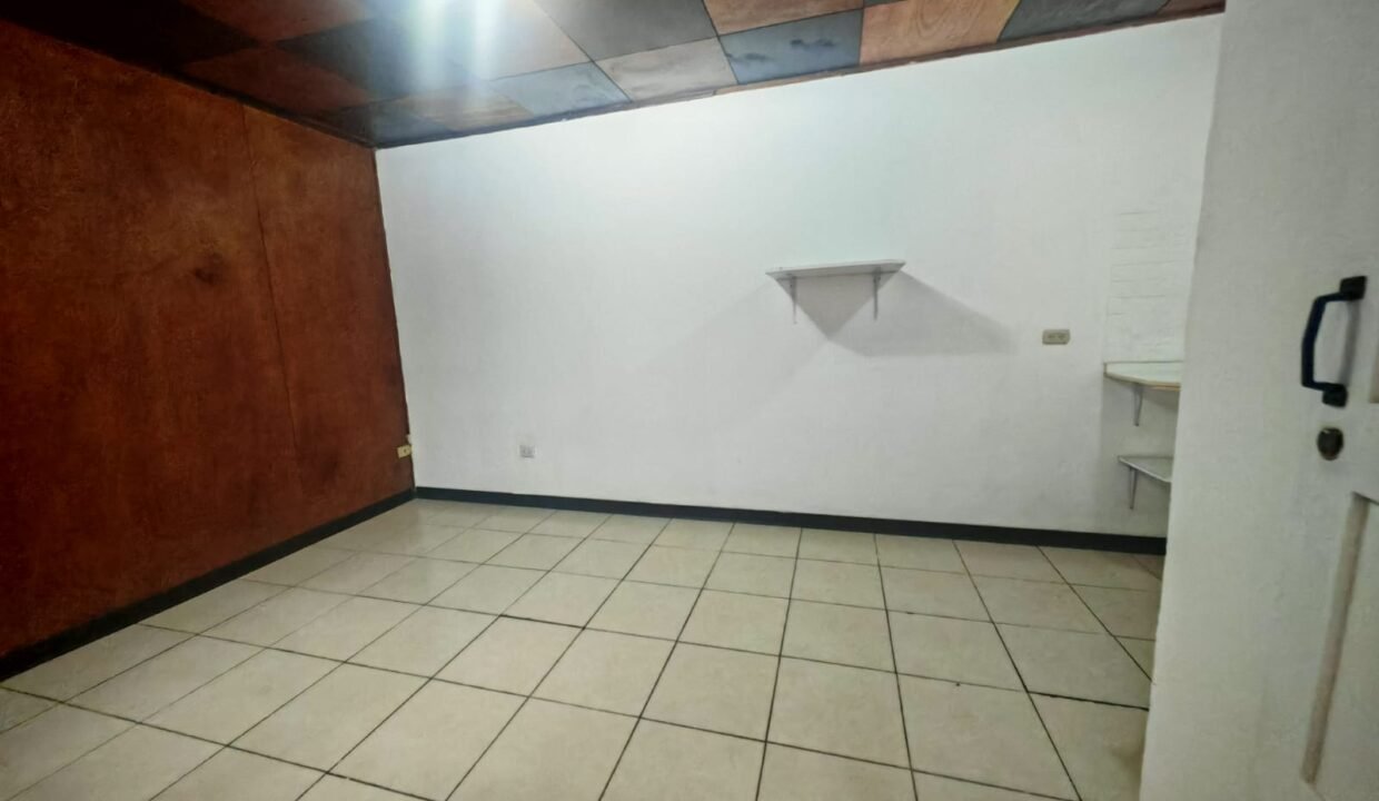 WhatsApp Image 2025-09-08 at 10.58.55 (2)