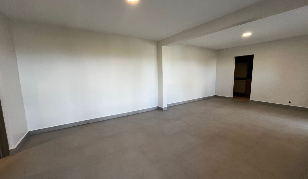 WhatsApp Image 2026-03-04 at 19.05.10 (1)