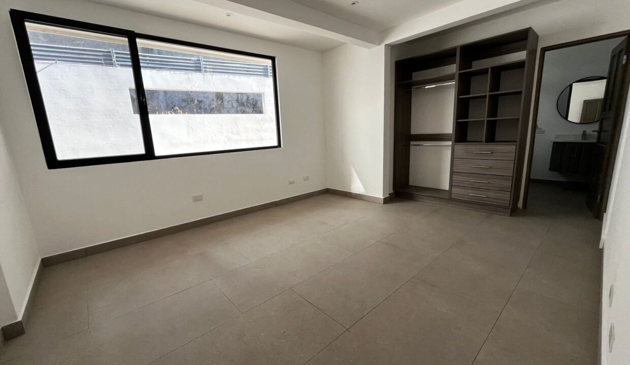 WhatsApp Image 2026-03-04 at 19.34.09 (5)