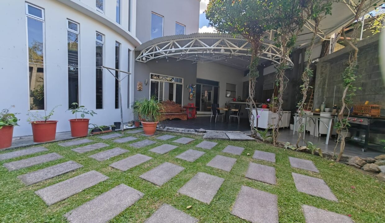 WhatsApp Image 2026-03-10 at 21.30.55