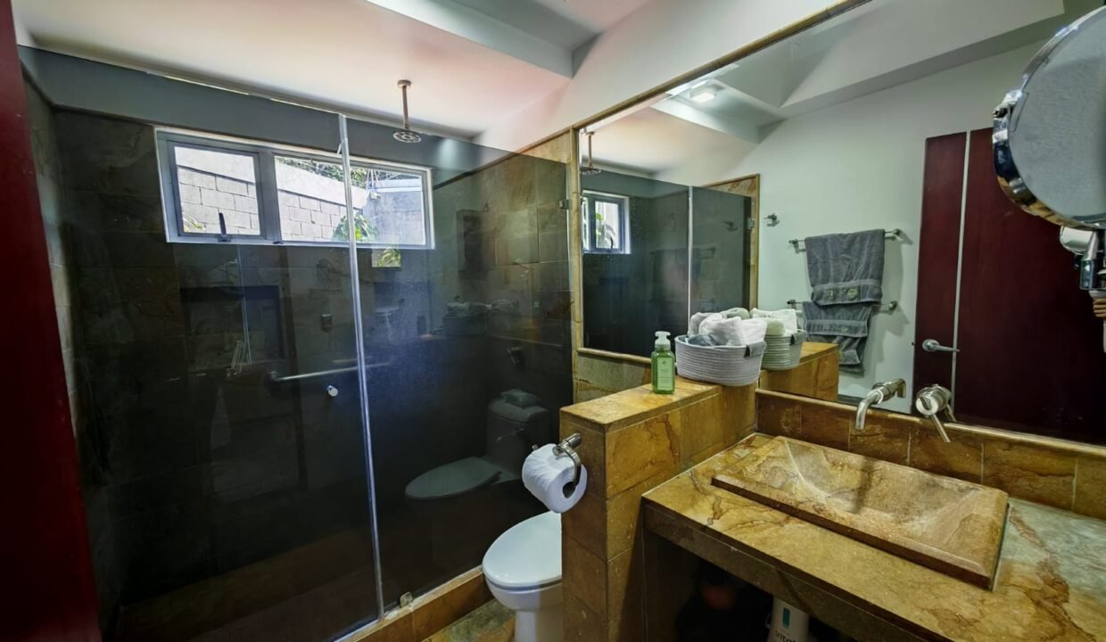 WhatsApp Image 2026-03-10 at 21.30.56