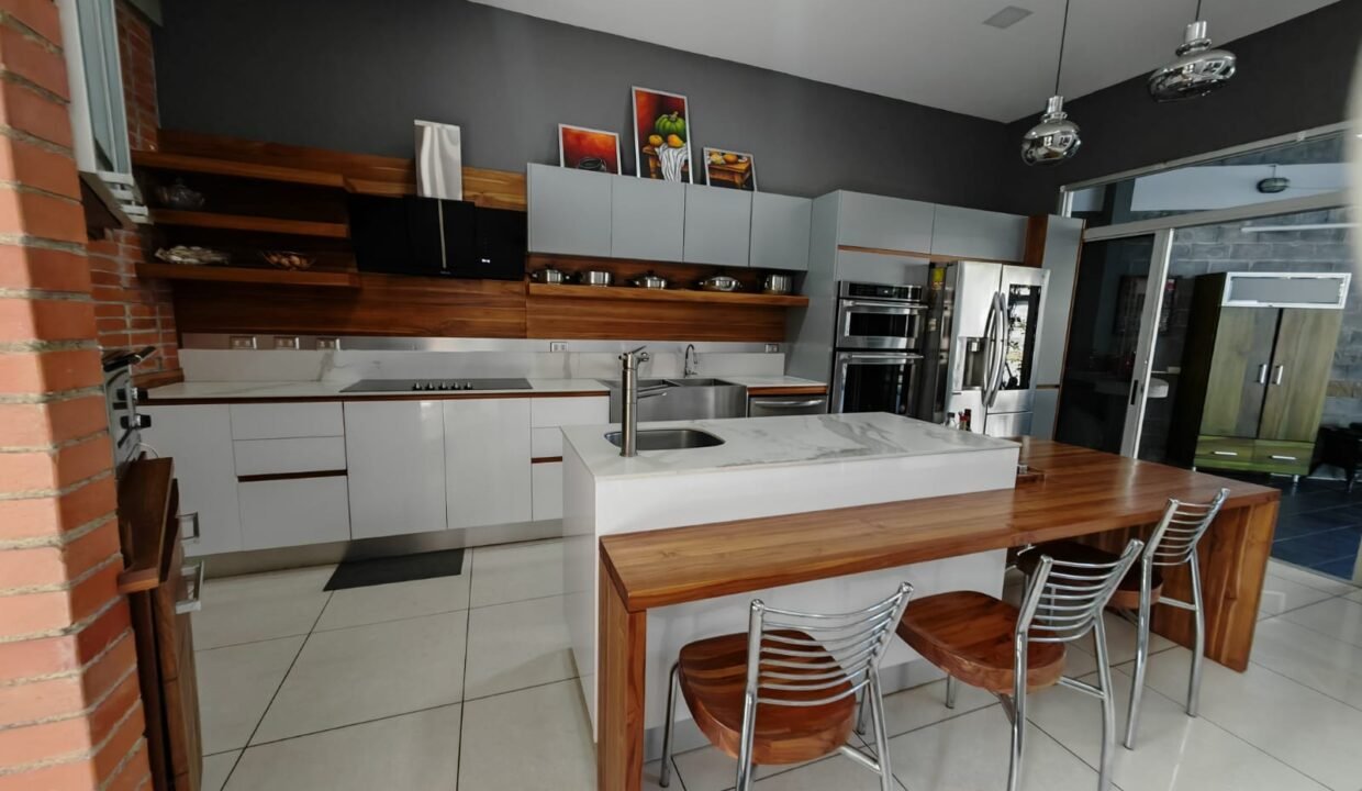 WhatsApp Image 2026-03-10 at 21.30.56 (4)