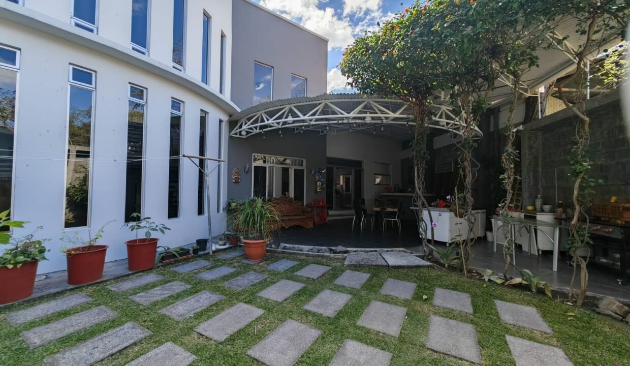 WhatsApp Image 2026-03-10 at 21.30.57