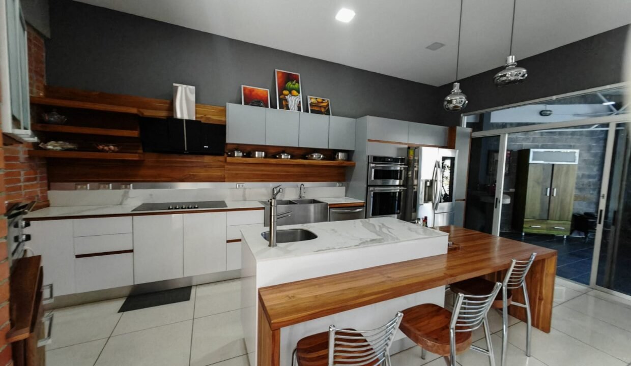 WhatsApp Image 2026-03-10 at 21.30.57 (4)