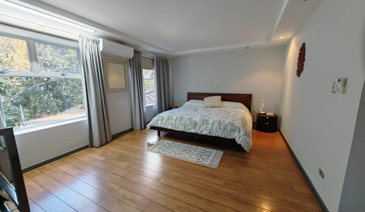 WhatsApp Image 2026-03-10 at 21.30.58 (1)