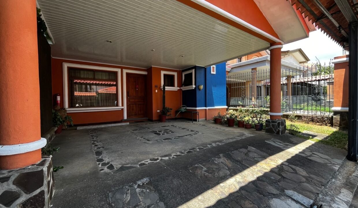 WhatsApp Image 2026-03-18 at 15.49.10 (2)