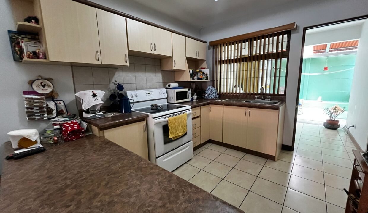 WhatsApp Image 2026-03-18 at 15.49.11 (2)