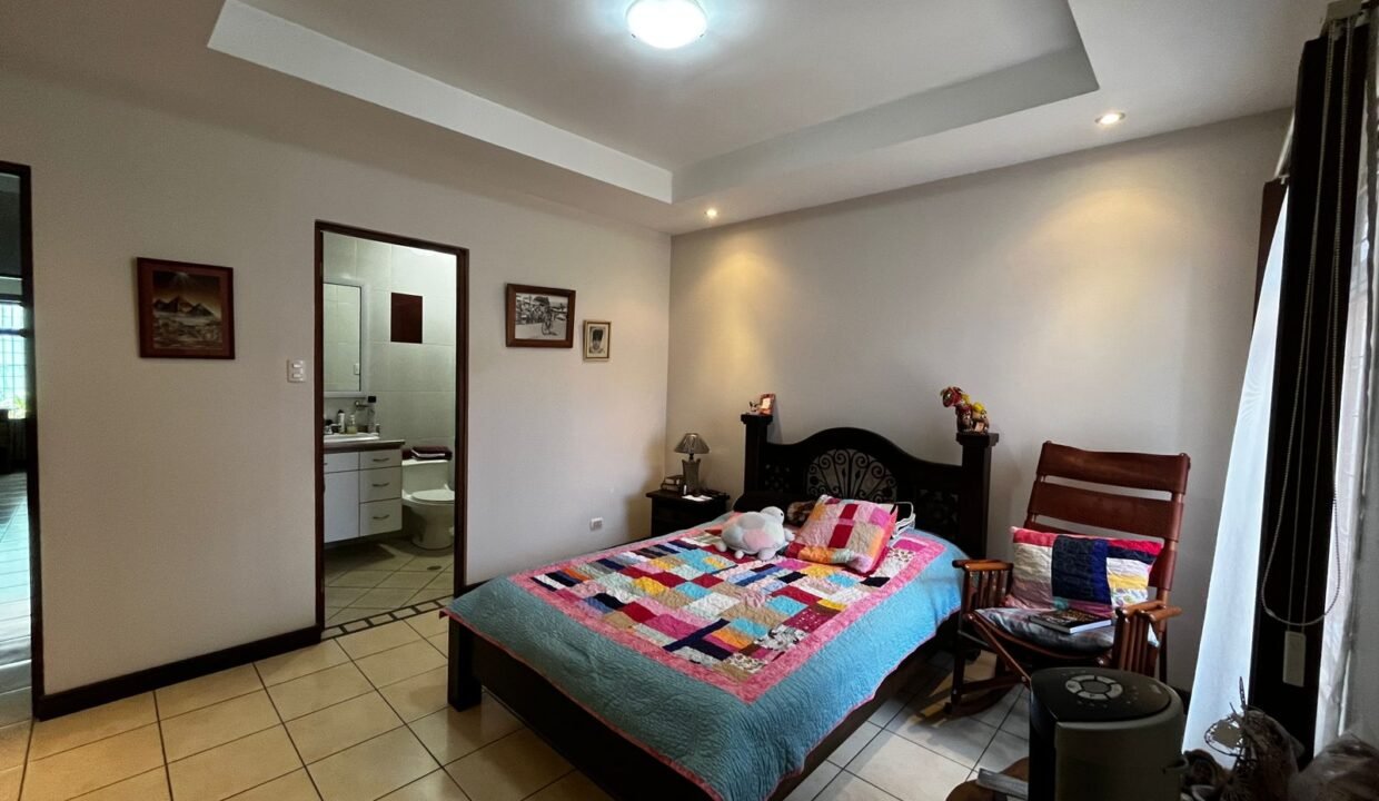 WhatsApp Image 2026-03-18 at 15.49.15 (1)