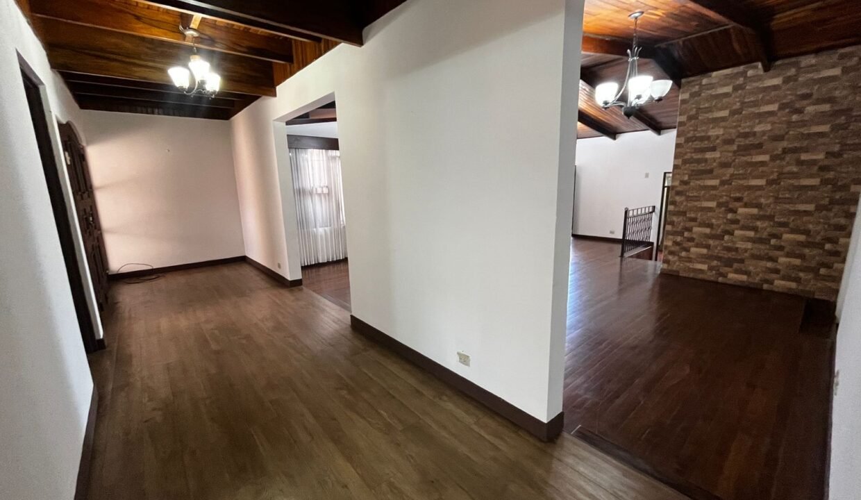 WhatsApp Image 2026-03-27 at 15.57.42 (1)