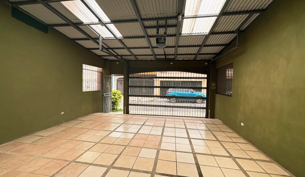 WhatsApp Image 2026-03-31 at 12.08.14 (3)