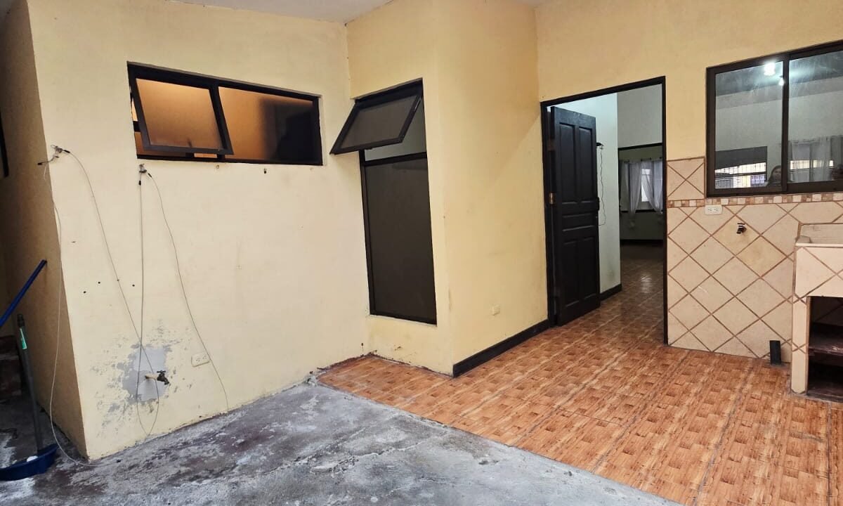 WhatsApp Image 2026-03-31 at 12.08.14 (5)