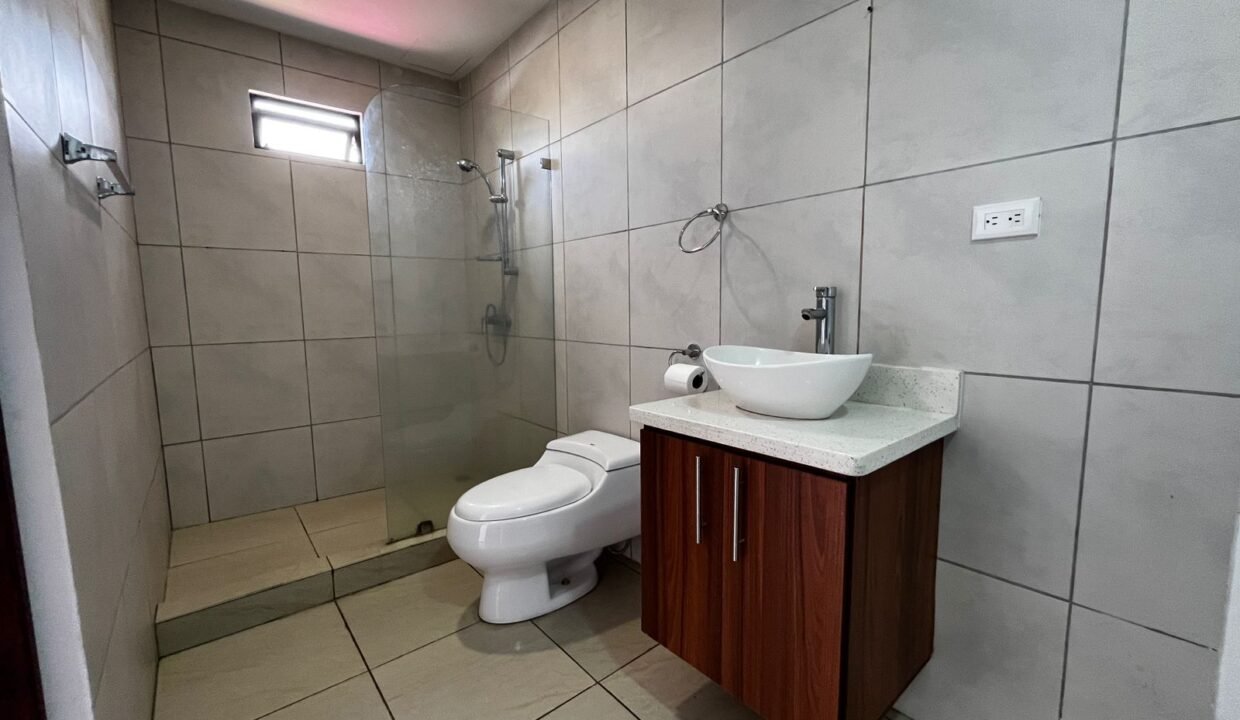 WhatsApp Image 2026-04-01 at 12.54.01