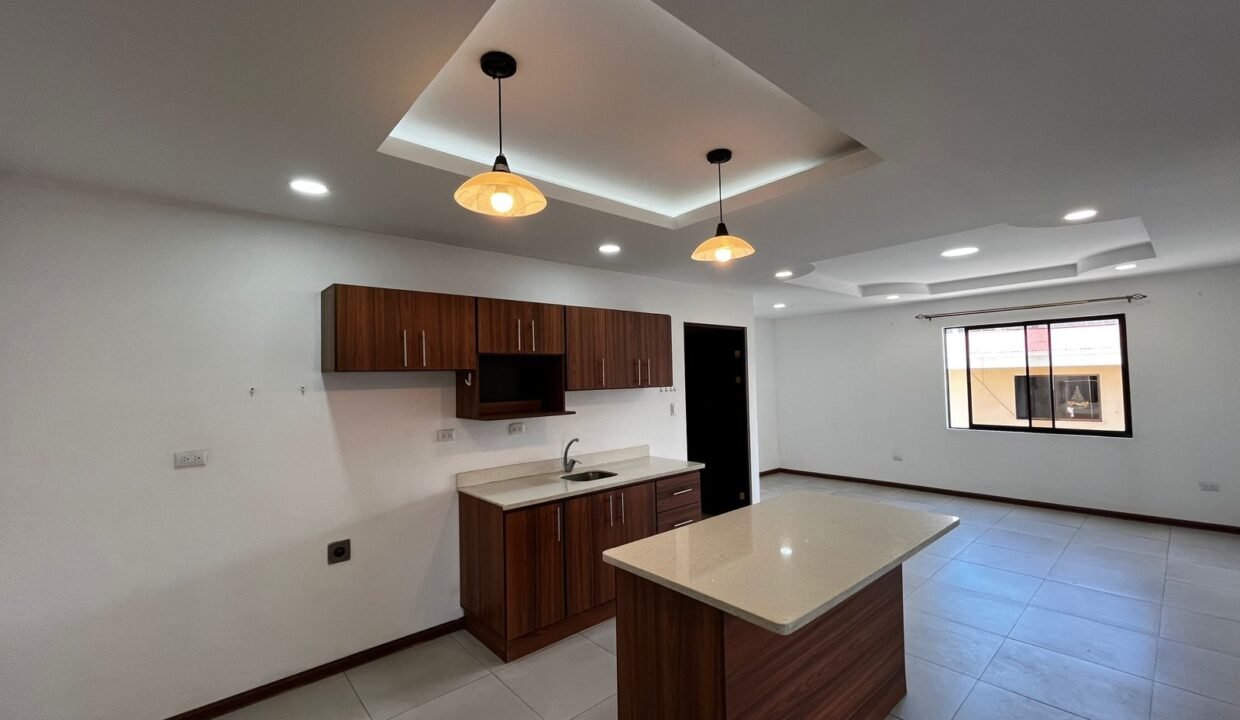 WhatsApp Image 2026-04-01 at 12.54.03