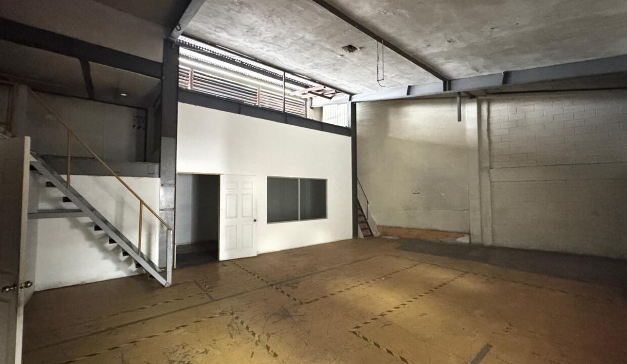 WhatsApp Image 2026-04-06 at 16.44.06 (10)