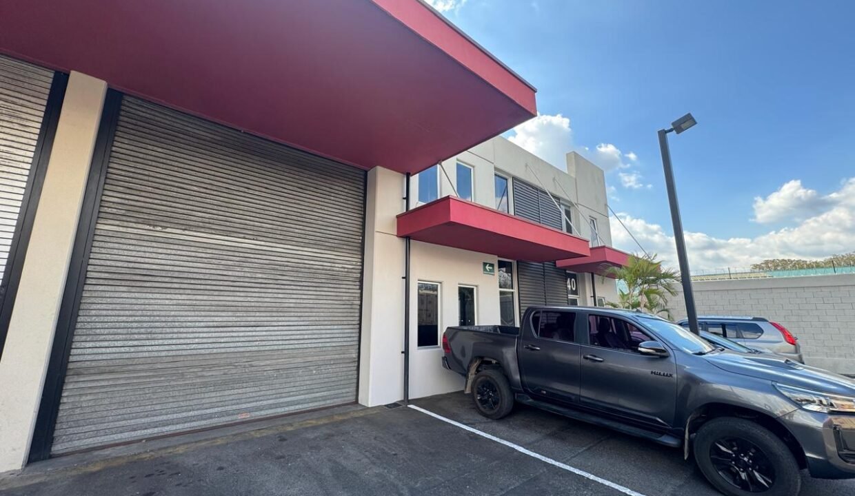 WhatsApp Image 2026-04-06 at 16.44.06 (17)