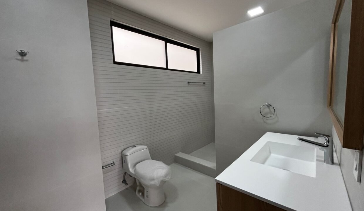 WhatsApp Image 2026-04-08 at 21.18.34 (3)