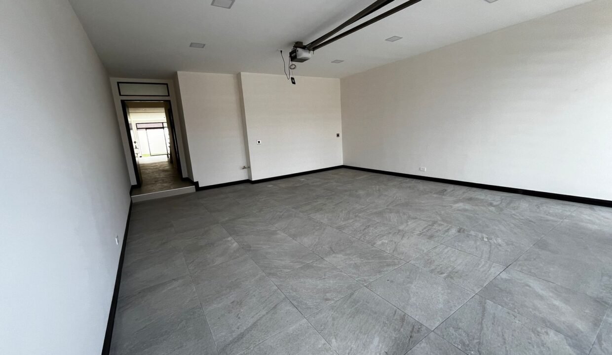 WhatsApp Image 2026-04-08 at 21.18.36 (5)