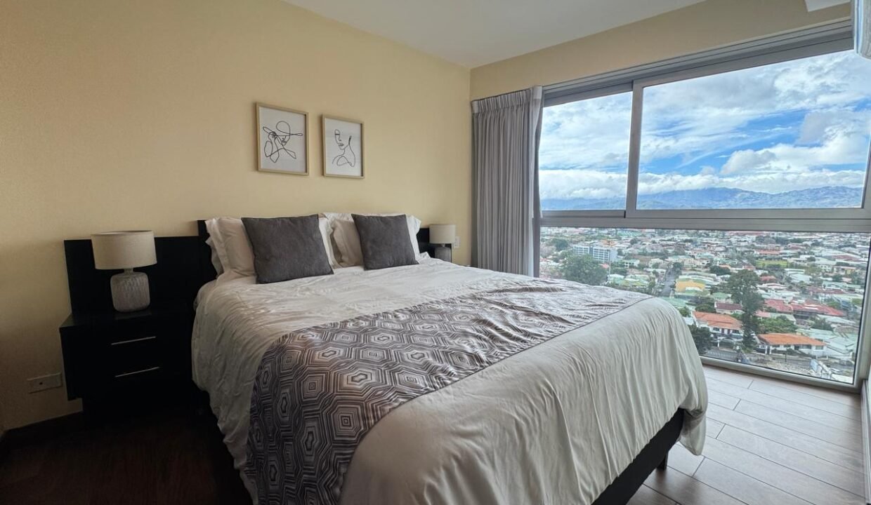 WhatsApp Image 2026-04-13 at 15.02.49 (10)