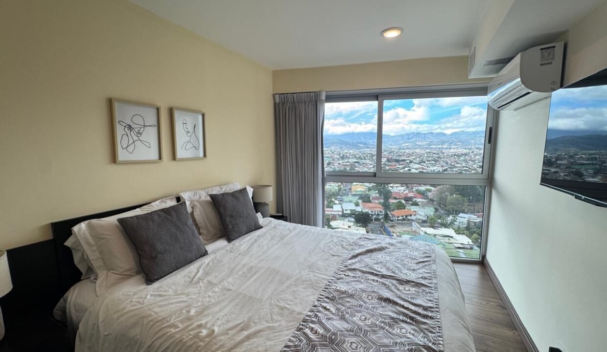 WhatsApp Image 2026-04-13 at 15.02.50 (1)