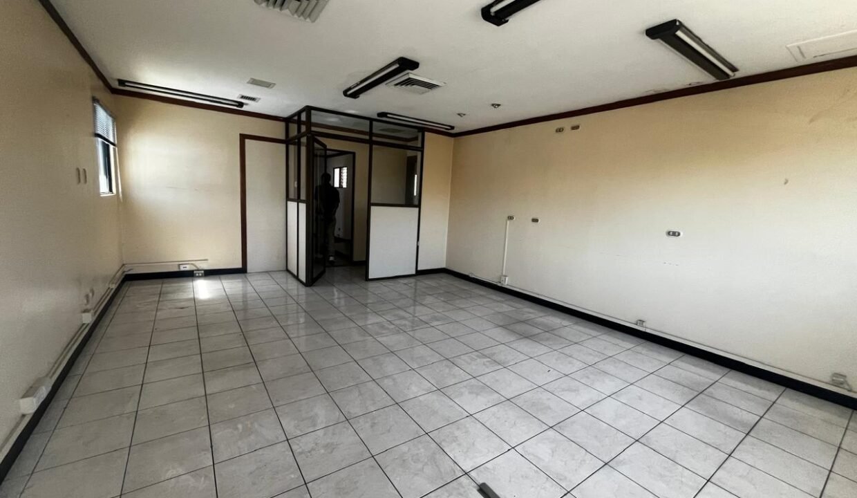 WhatsApp Image 2026-04-17 at 18.28.14 (2)