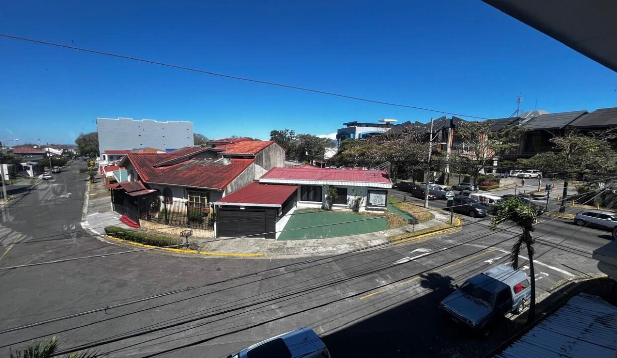 WhatsApp Image 2026-04-17 at 18.28.15 (5)