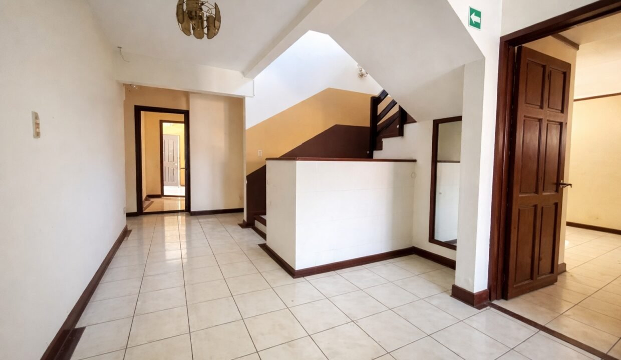 WhatsApp Image 2026-04-17 at 18.39.00