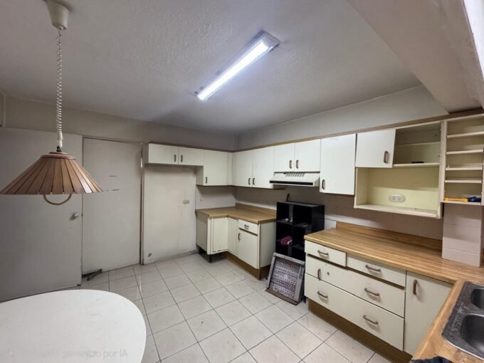 Casa recién remodelada en alquiler en Rohrmoser | 3 habitaciones | 3.5 baños